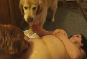 Double licking session for a BBW who wants worship